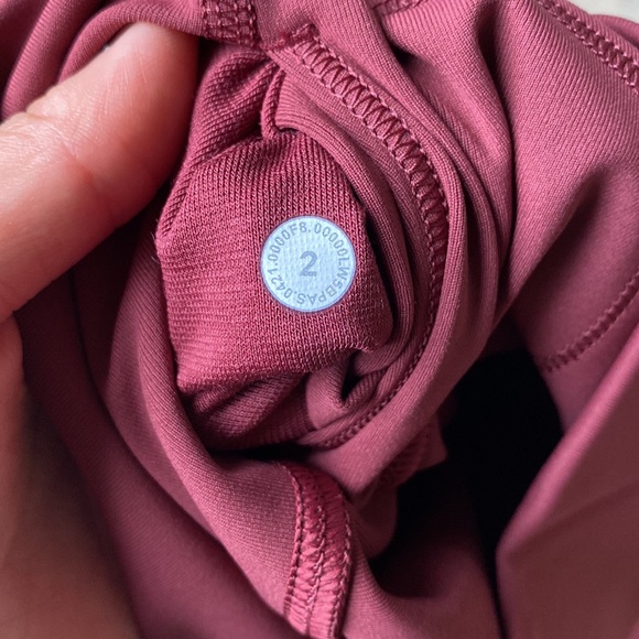 Wunder Under luxtreme 25" mulled wine size 2 lululemon nwt - Picture 7 of 12